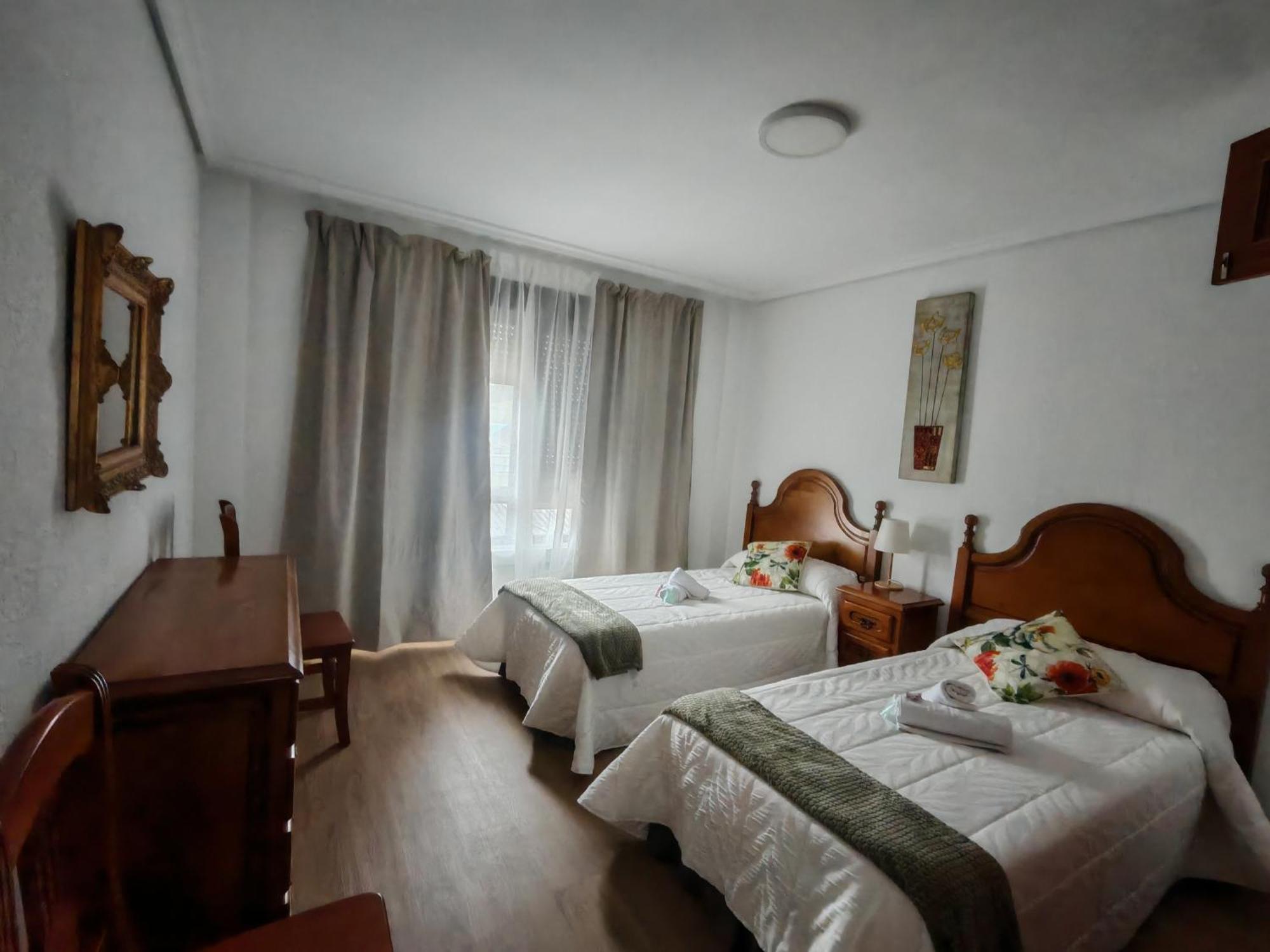Hotel El Coterin Apartamentos Y Habitaciones Arenas De Cabrales Buitenkant foto
