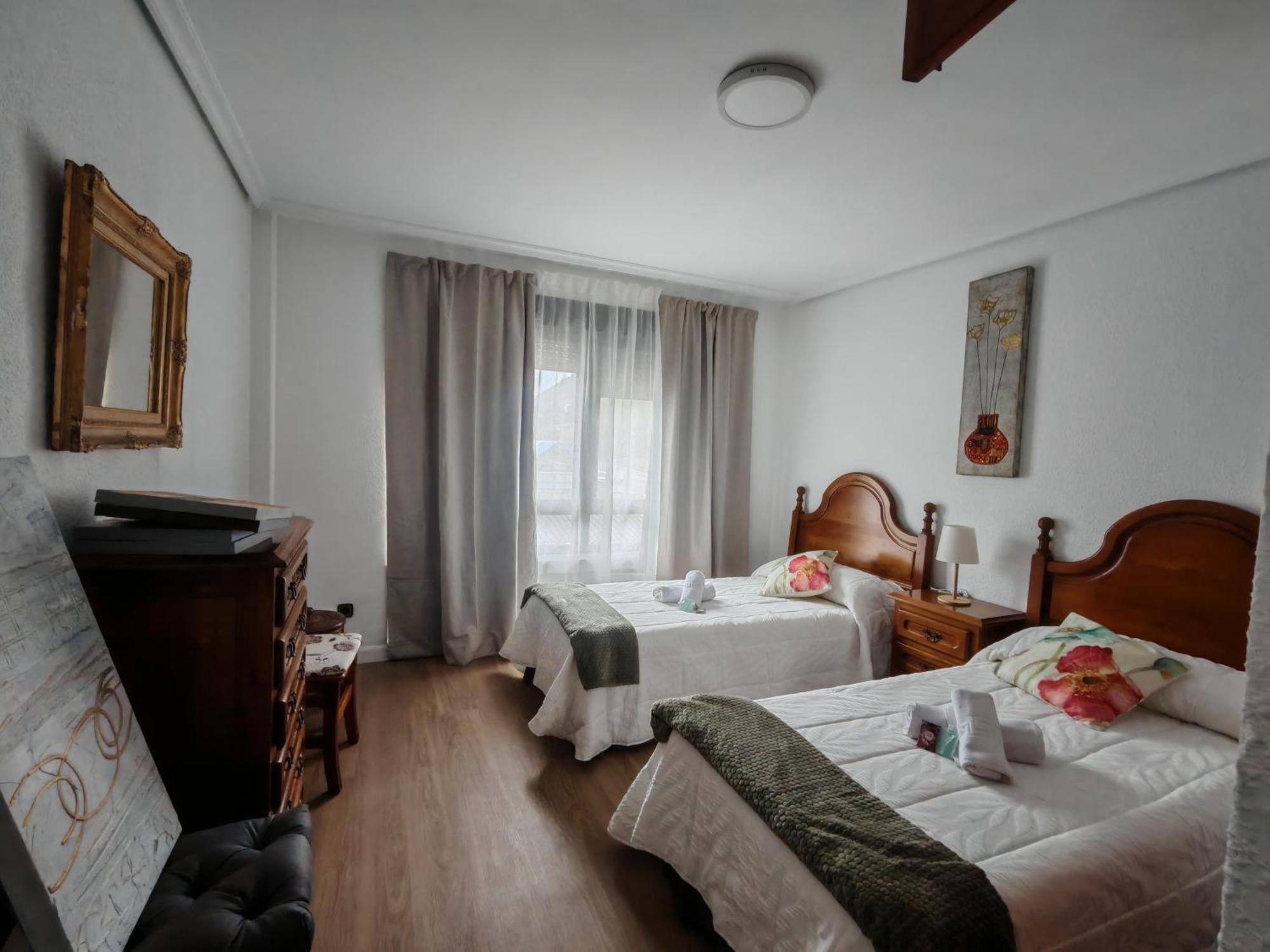 Hotel El Coterin Apartamentos Y Habitaciones Arenas De Cabrales Buitenkant foto